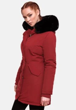 Marikoo Parkas Parka D’hiver Karmaa Femme Rouge -Marikoo Boutique bd52bce8c23c04e082c299568fd40a9a